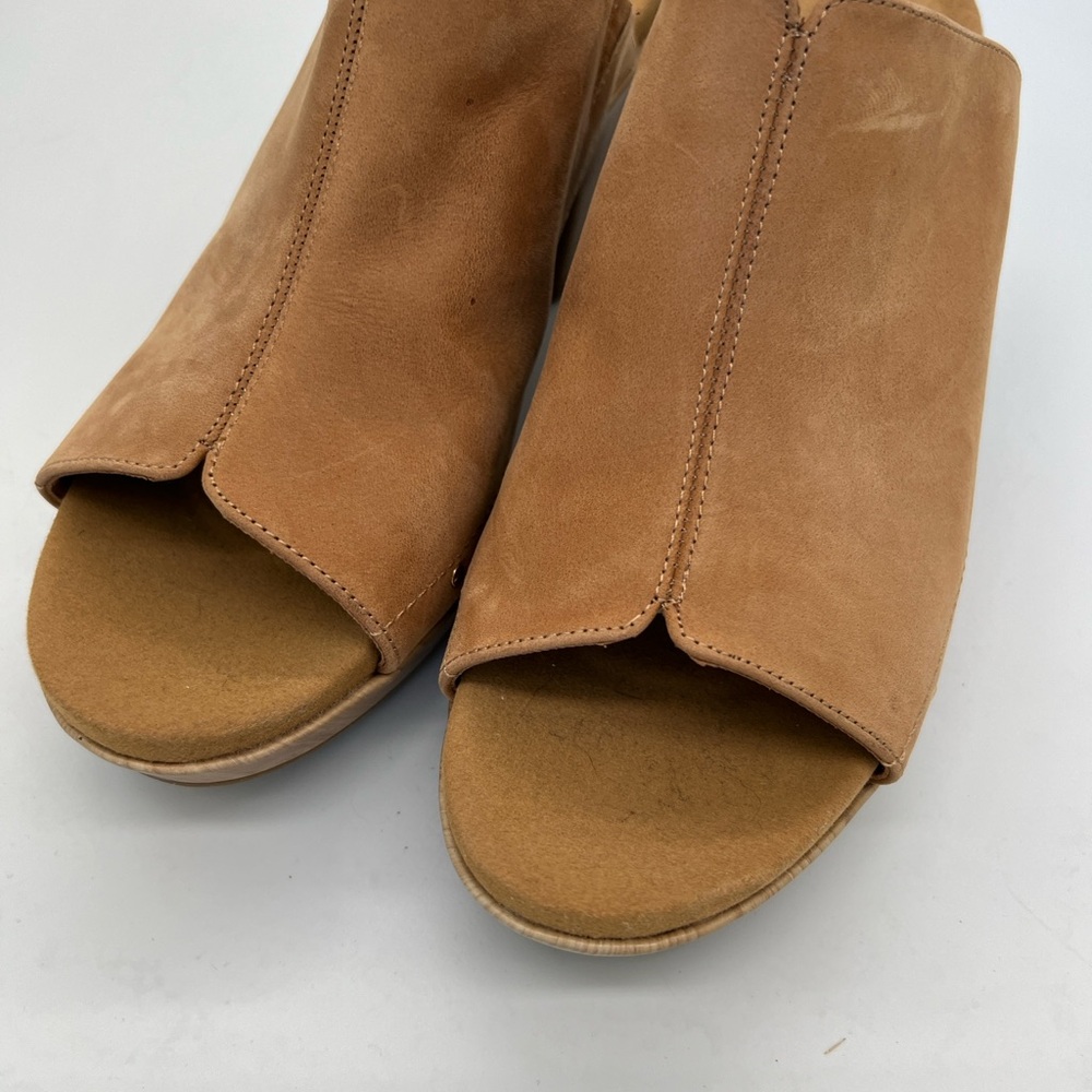 Rockport Tan Open-Toe Slide Sandals for Women - Picture 2 of 6